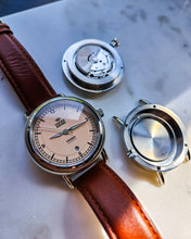 Load image into Gallery viewer, The James - Cream & Silver