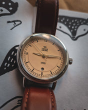 Load image into Gallery viewer, The James - Cream & Silver