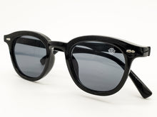 Load image into Gallery viewer, Sightseers