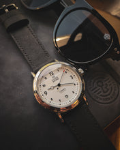 Load image into Gallery viewer, The Ossington - Classic Silver &amp; White
