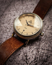 Load image into Gallery viewer, The James - Cream &amp; Silver
