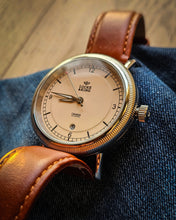 Load image into Gallery viewer, The James - Cream &amp; Silver
