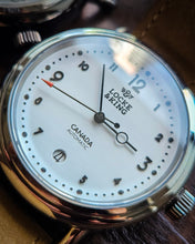 Load image into Gallery viewer, The Ossington - Classic Silver &amp; White
