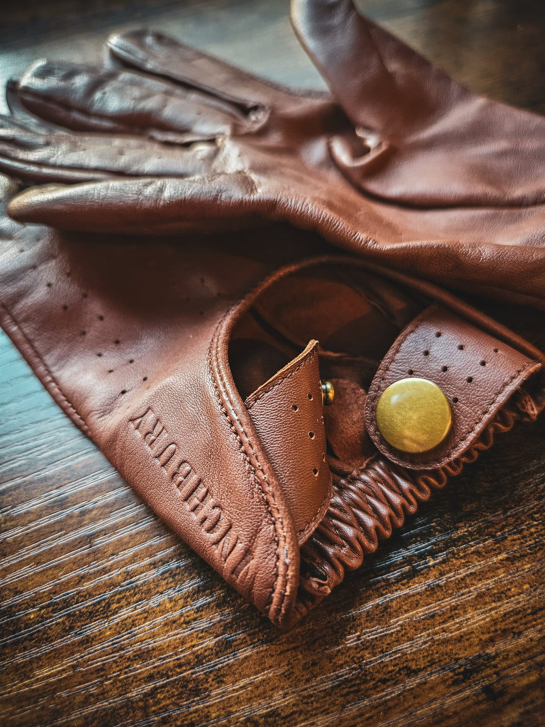 Driving Gloves by Inchbury
